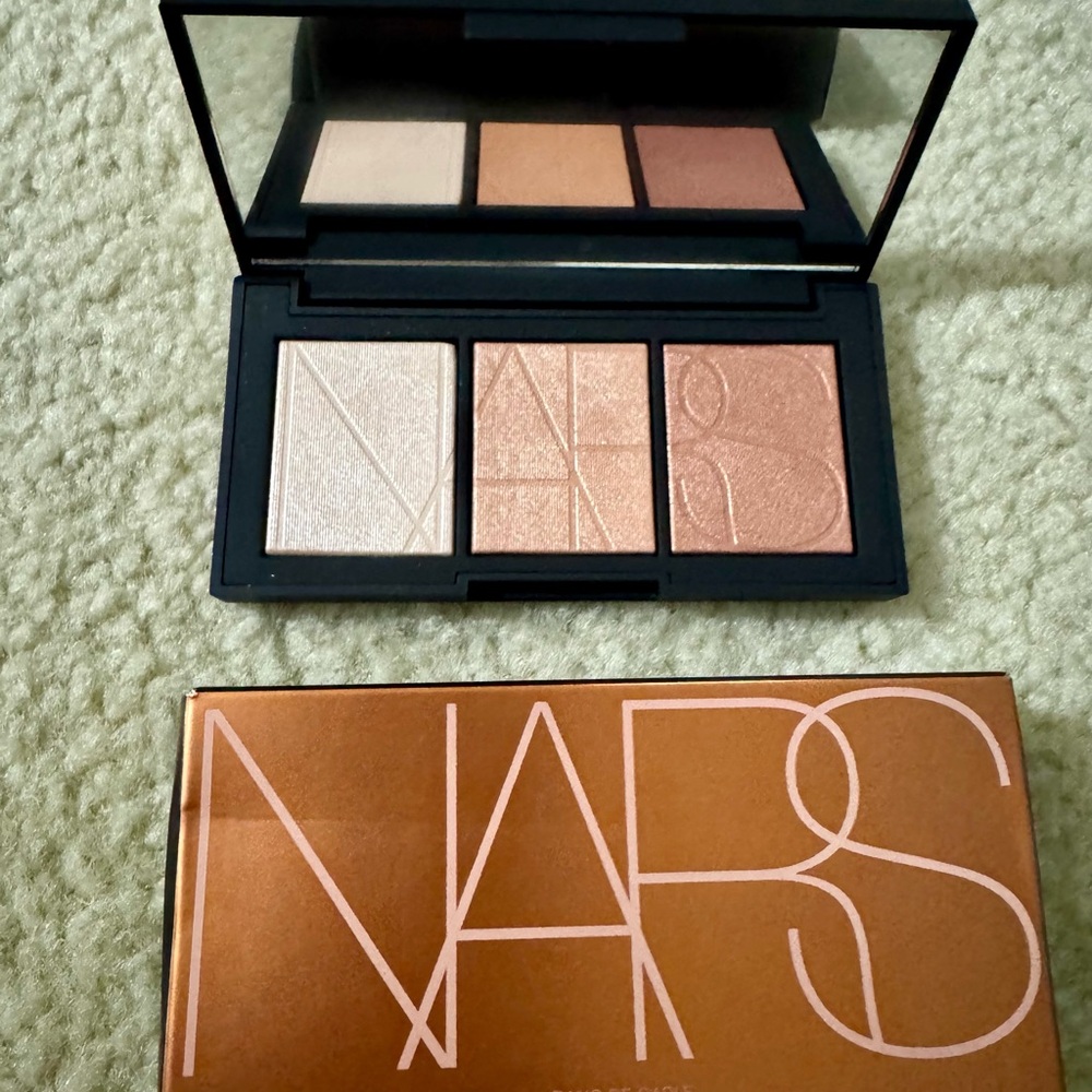 NARS Blush Palette - Radiant Neutrals
